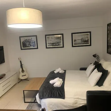 Magnifique Studio Avec Parking A 7 Min Des Plages Pensión *